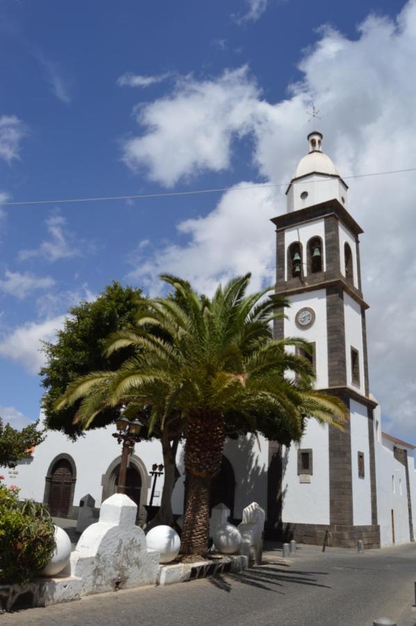 Bright, Modern Apartment In The Heart Of Arrecife Luaran gambar